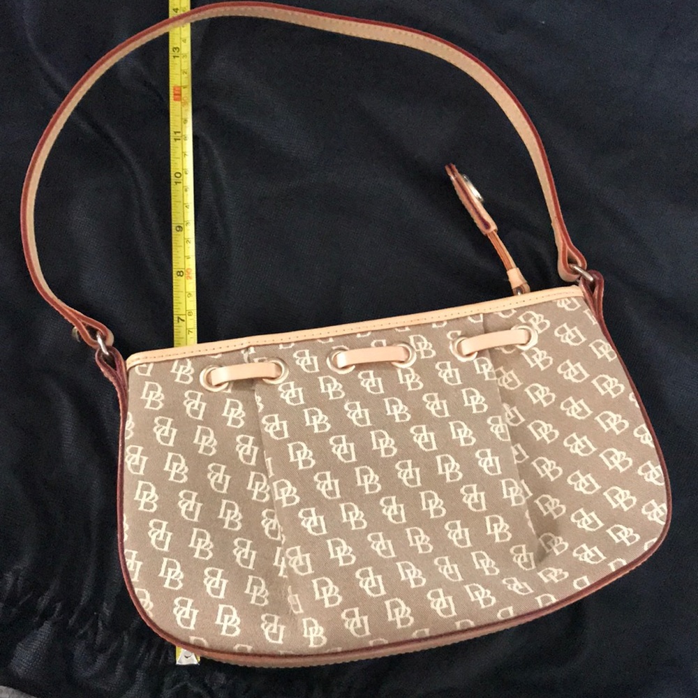 100% Authentic Dooney and Bourne purse